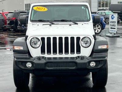 2023 Jeep Wrangler 4-Door Sport Altitude 4x4