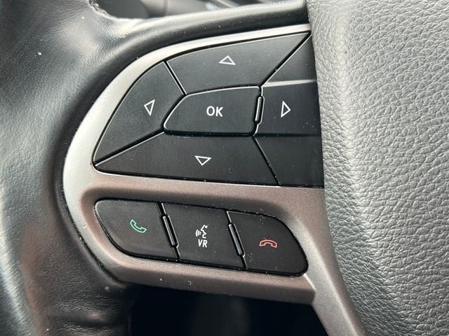 2019 Jeep Cherokee Sport