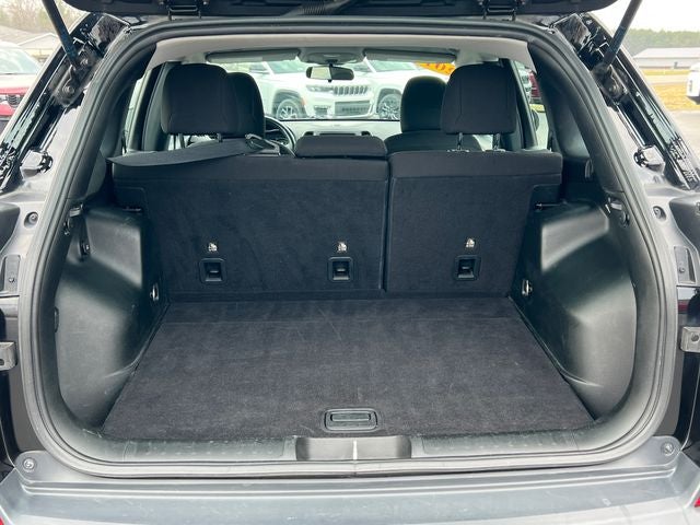 2019 Jeep Cherokee Sport