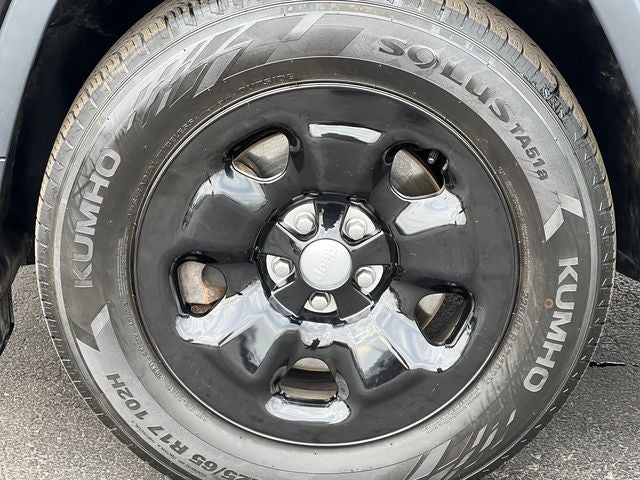 2019 Jeep Cherokee Sport