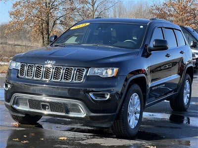 2021 Jeep Grand Cherokee Laredo E 4x4