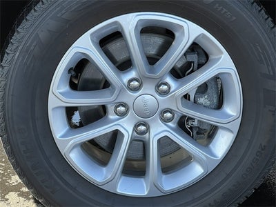 2021 Jeep Grand Cherokee Laredo E 4x4