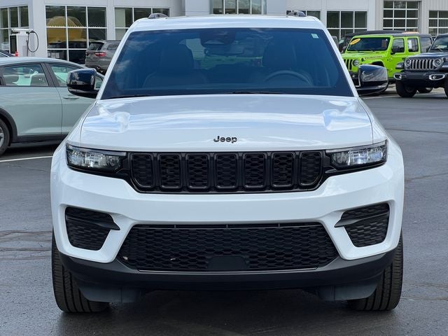 2023 Jeep Grand Cherokee Altitude 4x4