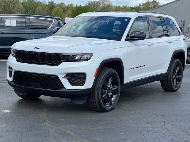 2023 Jeep Grand Cherokee Altitude 4x4