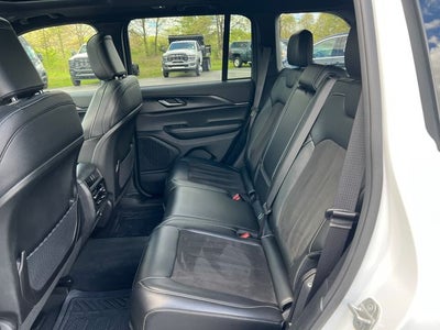 2023 Jeep Grand Cherokee Altitude 4x4