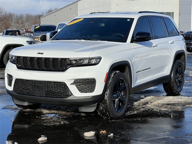 2023 Jeep Grand Cherokee Altitude 4x4