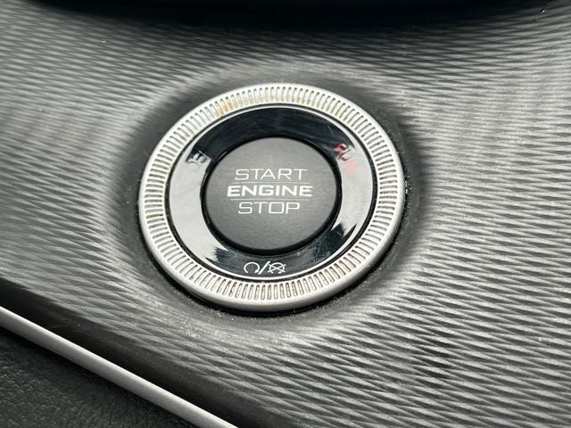 2023 Jeep Grand Cherokee Laredo 4x4