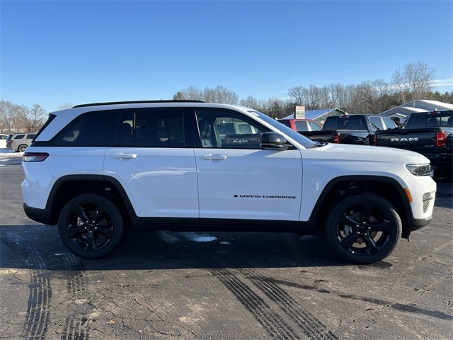 2025 Jeep Grand Cherokee GRAND CHEROKEE ALTITUDE X 4X4