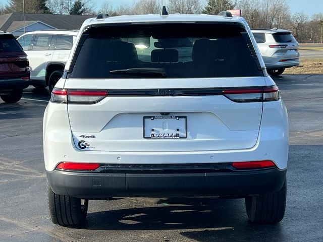 2022 Jeep Grand Cherokee Altitude 4x4