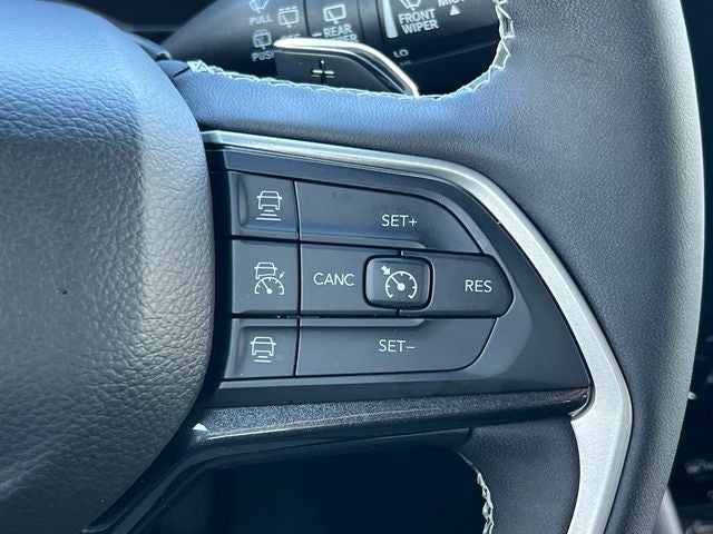 2023 Jeep Grand Cherokee Altitude 4x4