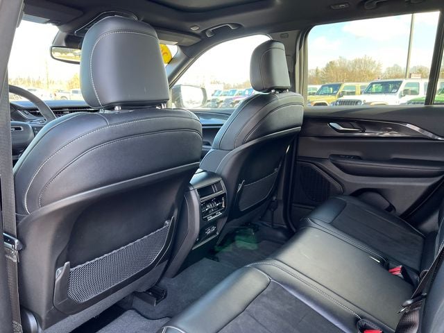 2023 Jeep Grand Cherokee Altitude 4x4