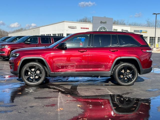 2023 Jeep Grand Cherokee Altitude 4x4