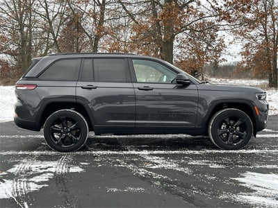 2025 Jeep Grand Cherokee GRAND CHEROKEE ALTITUDE X 4X4