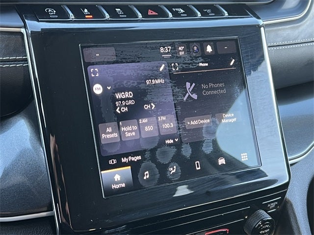 2023 Jeep Grand Cherokee Laredo 4x4