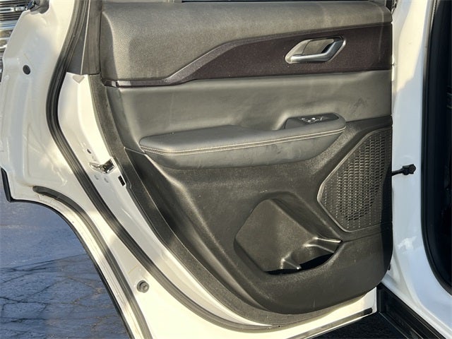 2023 Jeep Grand Cherokee Laredo 4x4