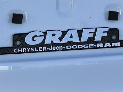 2023 Jeep Grand Cherokee Laredo 4x4