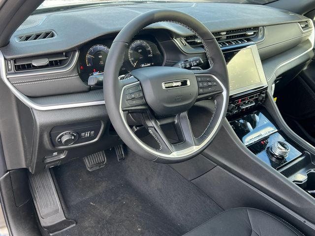 2026 Jeep Grand Cherokee GRAND CHEROKEE LAREDO X 4X4