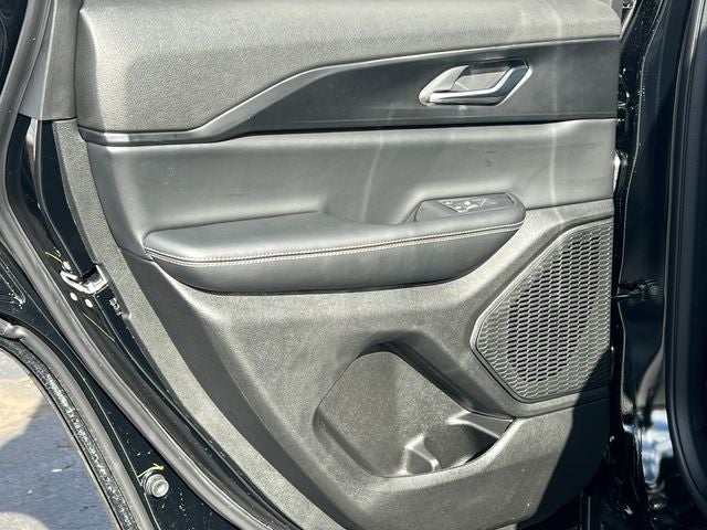 2026 Jeep Grand Cherokee GRAND CHEROKEE LAREDO X 4X4