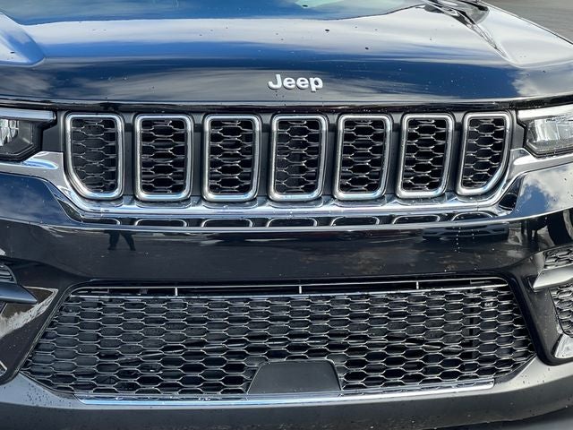 2026 Jeep Grand Cherokee GRAND CHEROKEE LAREDO X 4X4