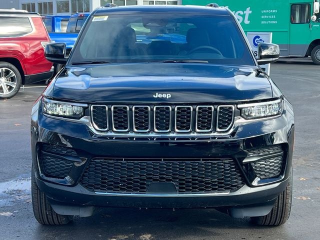 2026 Jeep Grand Cherokee GRAND CHEROKEE LAREDO X 4X4