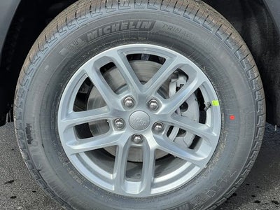 2026 Jeep Grand Cherokee GRAND CHEROKEE LAREDO X 4X4