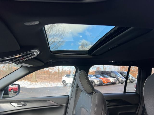 2026 Jeep Grand Cherokee GRAND CHEROKEE LAREDO X 4X4