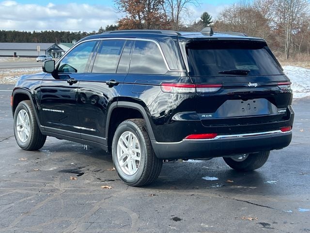 2026 Jeep Grand Cherokee GRAND CHEROKEE LAREDO X 4X4