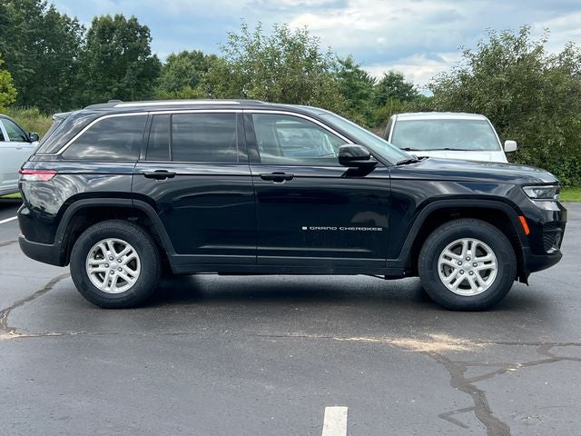 2023 Jeep Grand Cherokee Laredo 4x4