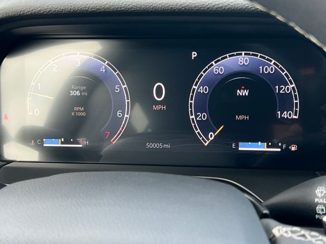2023 Jeep Grand Cherokee Laredo 4x4