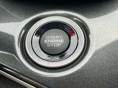 2023 Jeep Grand Cherokee Laredo 4x4