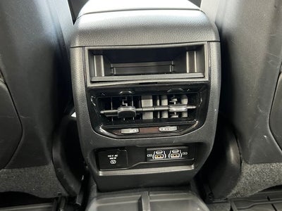 2023 Jeep Grand Cherokee Laredo 4x4
