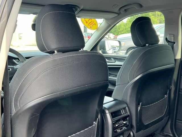 2023 Jeep Grand Cherokee Laredo 4x4