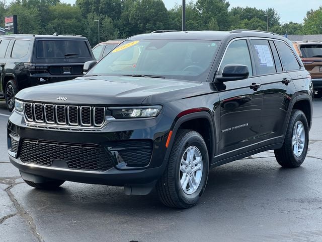 2023 Jeep Grand Cherokee Laredo 4x4