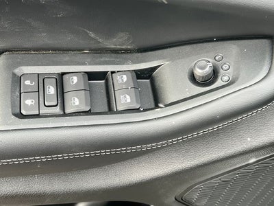 2026 Jeep Grand Cherokee GRAND CHEROKEE LAREDO X 4X4