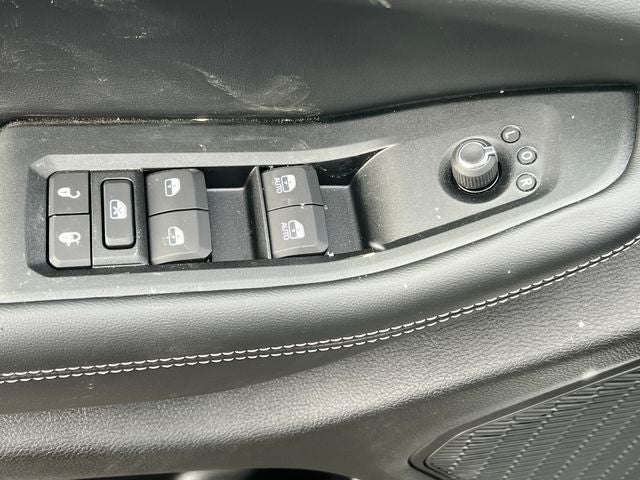 2026 Jeep Grand Cherokee GRAND CHEROKEE LAREDO X 4X4