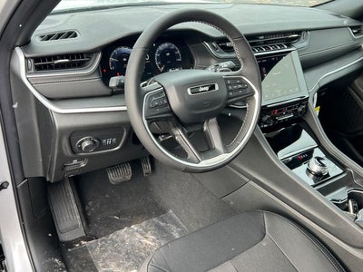 2026 Jeep Grand Cherokee GRAND CHEROKEE LAREDO X 4X4