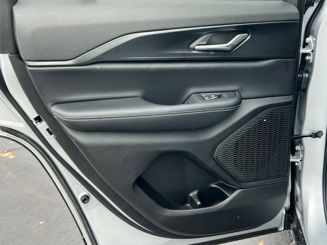 2026 Jeep Grand Cherokee GRAND CHEROKEE LAREDO X 4X4