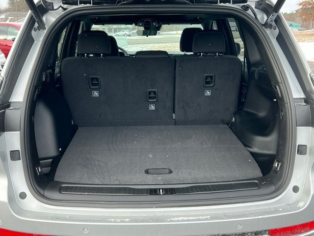 2026 Jeep Grand Cherokee GRAND CHEROKEE LAREDO X 4X4