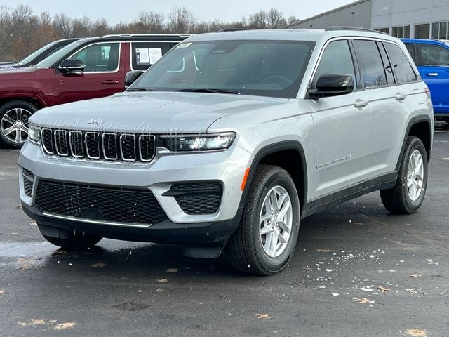 2026 Jeep Grand Cherokee GRAND CHEROKEE LAREDO X 4X4