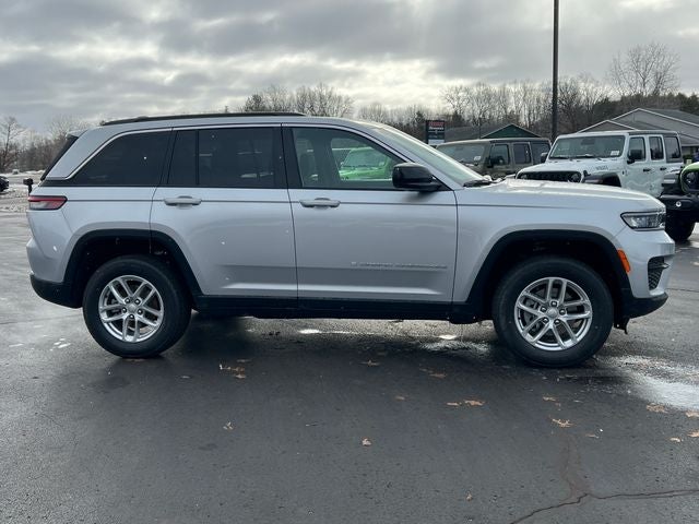 2026 Jeep Grand Cherokee GRAND CHEROKEE LAREDO X 4X4