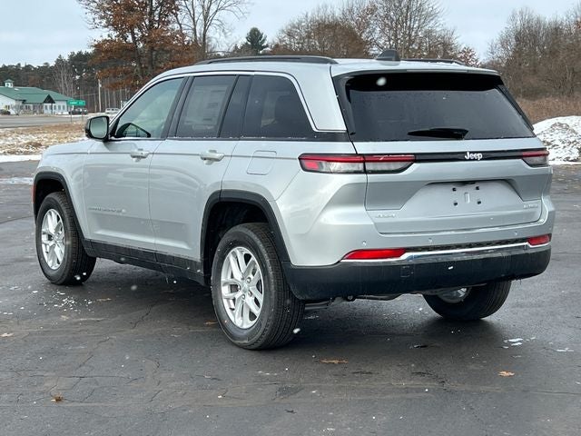 2026 Jeep Grand Cherokee GRAND CHEROKEE LAREDO X 4X4