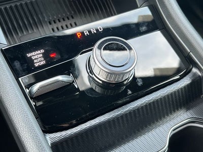 2027 Jeep Grand Cherokee Laredo Altitude