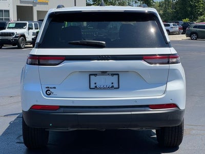 2026 Jeep Grand Cherokee GRAND CHEROKEE LAREDO ALTITUDE 4X4