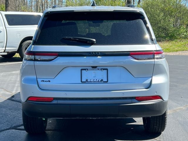 2026 Jeep Grand Cherokee GRAND CHEROKEE LAREDO ALTITUDE 4X4