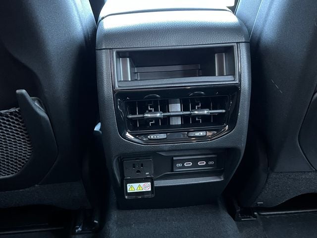 2027 Jeep Grand Cherokee GRAND CHEROKEE LAREDO ALTITUDE 4X4