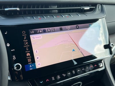 2027 Jeep Grand Cherokee Laredo Altitude