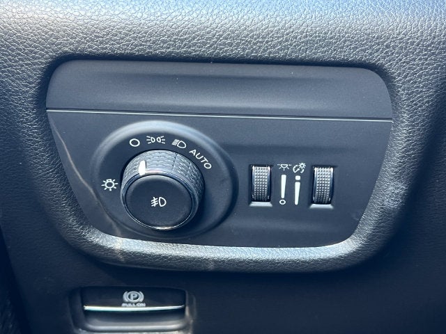 2027 Jeep Grand Cherokee GRAND CHEROKEE LIMITED 4X4