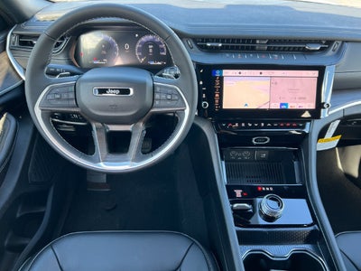 2027 Jeep Grand Cherokee GRAND CHEROKEE LIMITED 4X4