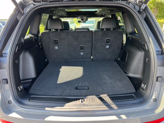 2027 Jeep Grand Cherokee GRAND CHEROKEE LIMITED 4X4