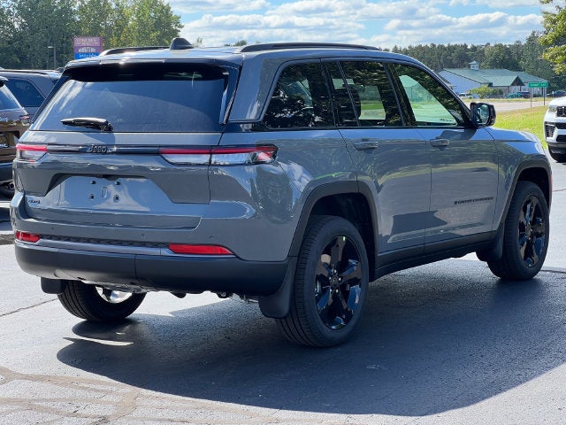 2027 Jeep Grand Cherokee GRAND CHEROKEE LIMITED 4X4